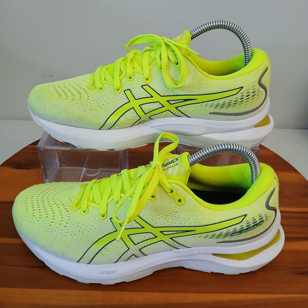 ASICS Gel-Cumulus 24 Womens 9 Safety Yellow Running Shoes Sneakers 1012B206